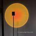 Lampadaire LED moderne au coucher du soleil pour la chambre